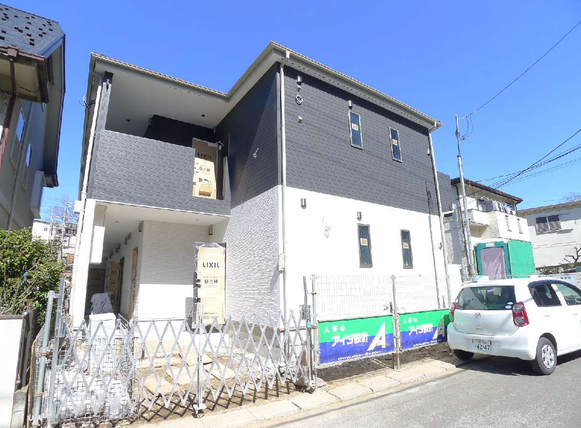 NK HOUSE